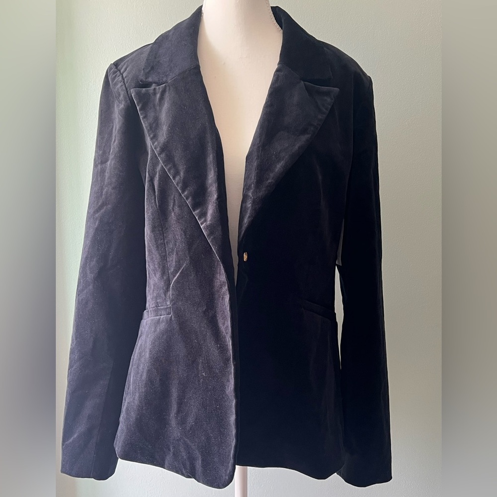 Good American Black Velvet Blazer
